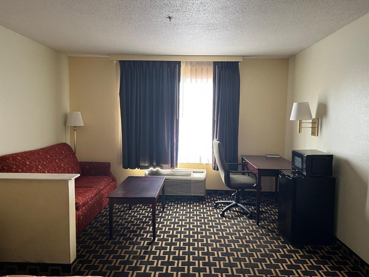 Budgetel Inns & Suites Fairfield Екстер'єр фото