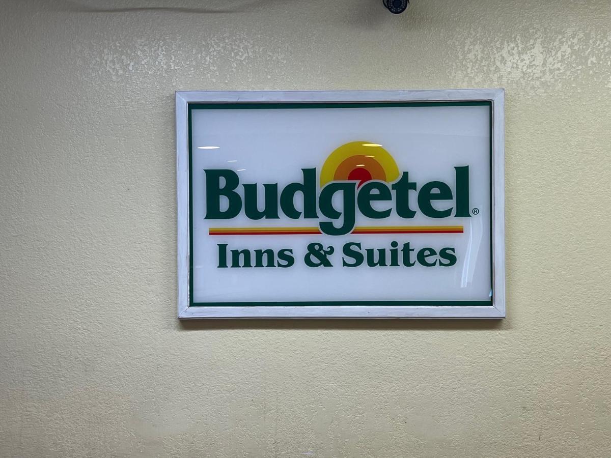 Budgetel Inns & Suites Fairfield Екстер'єр фото